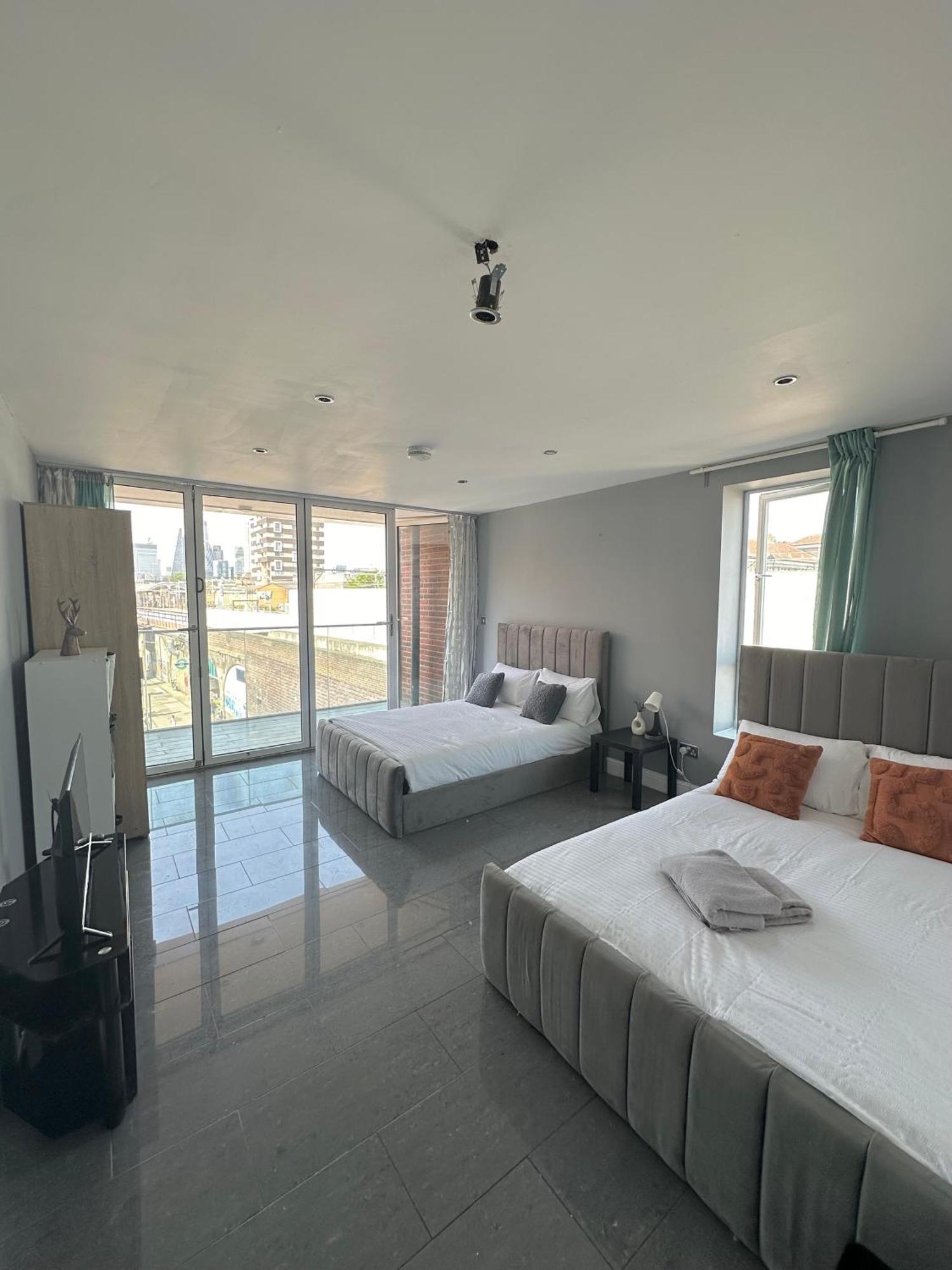 Luxury Private Room In Central 런던 외부 사진