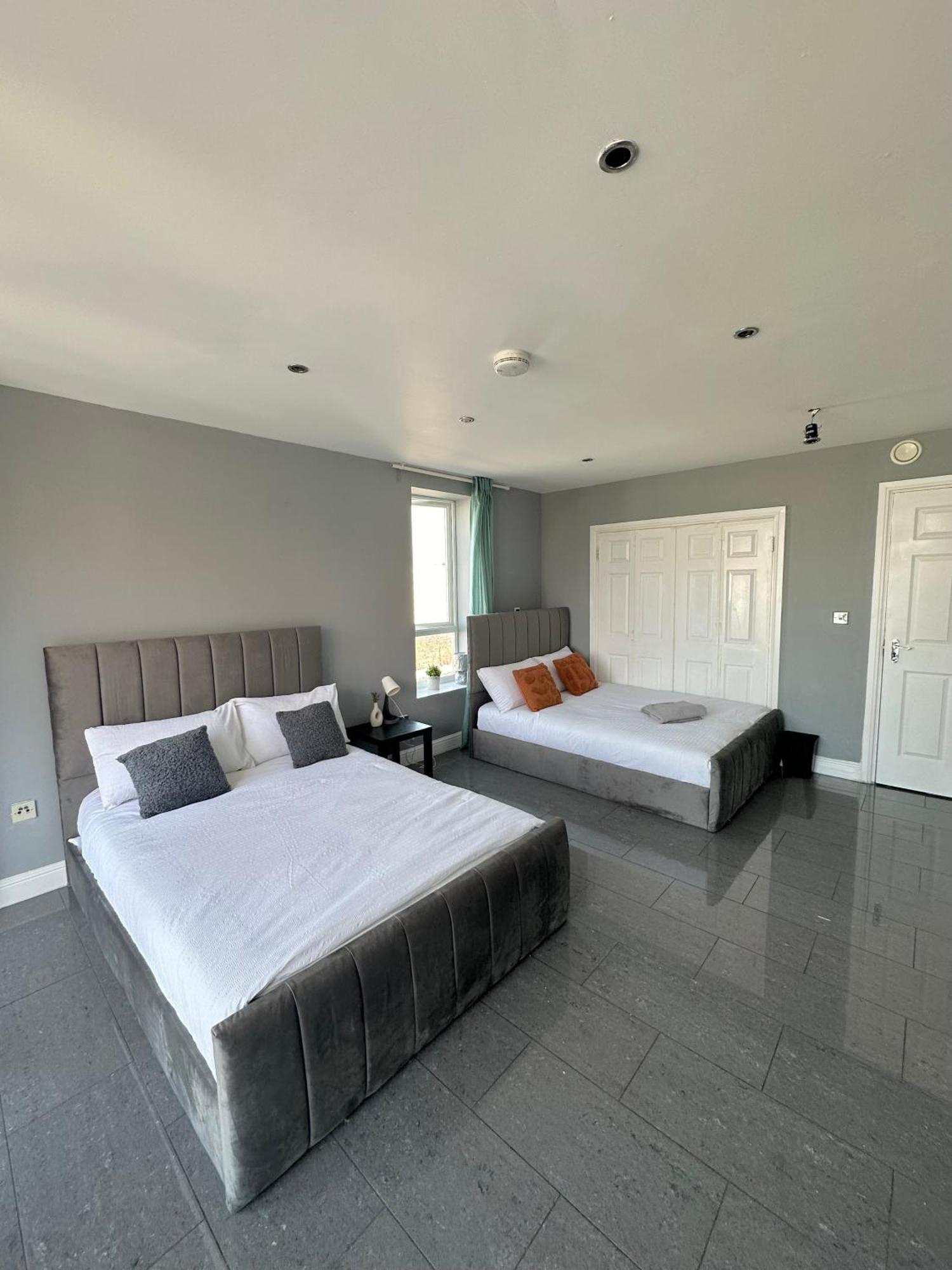 Luxury Private Room In Central 런던 외부 사진